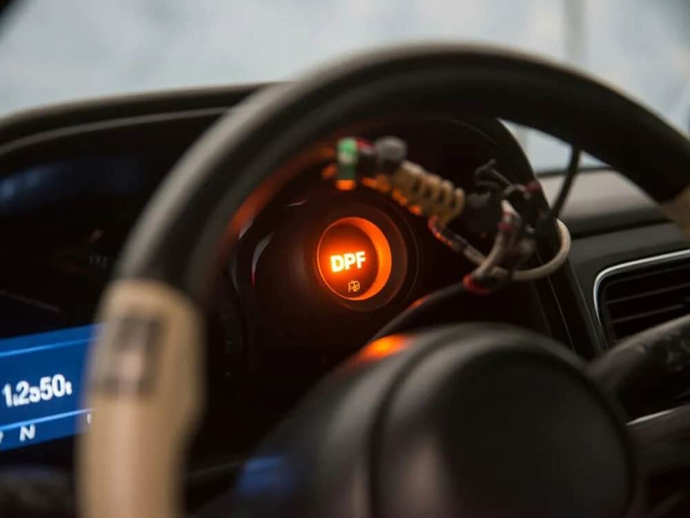 Wypalanie DPF: Ile trwa? Kluczowe czasy i jak je skrócić?